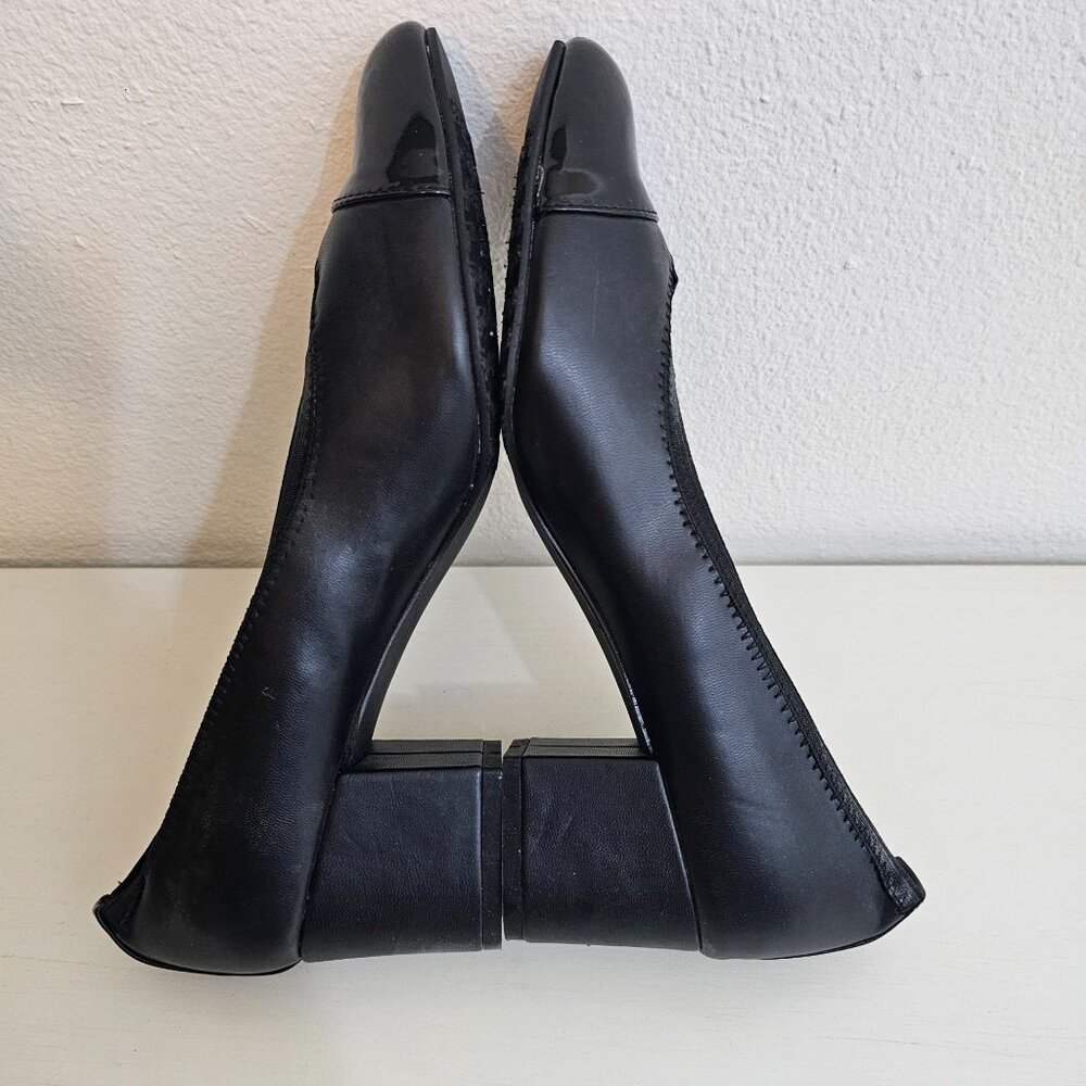 Soft Style Womens Sz 8.5 Black Faux Leather Pump Patent Toe Cap Comfort Shoes - Picture 7 of 10